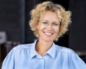 Astrid Haug ekspert i sociale medier